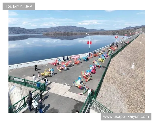 “体育+文旅”模式助推五一假期经济 徒步赛事串联多景区 “体育+文旅”模式助推五一假期经济 徒步赛事串联多景区